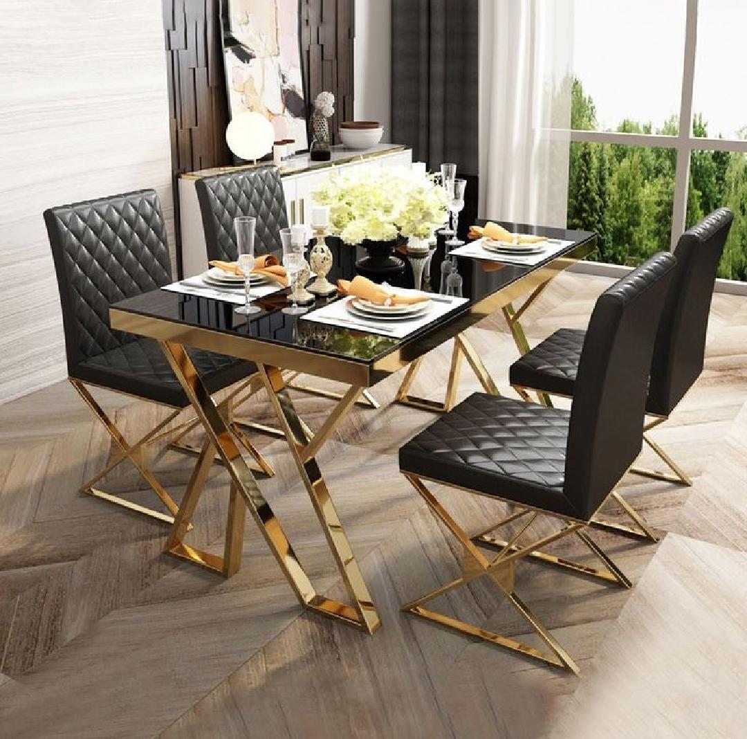 میز ناهارخوری